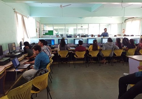 Workshop on “Cross – Platform Mobile Application Development
